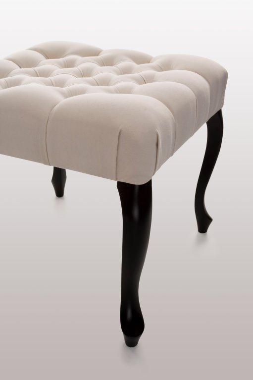 Pufa ławka Ludwik Chesterfield 50x50